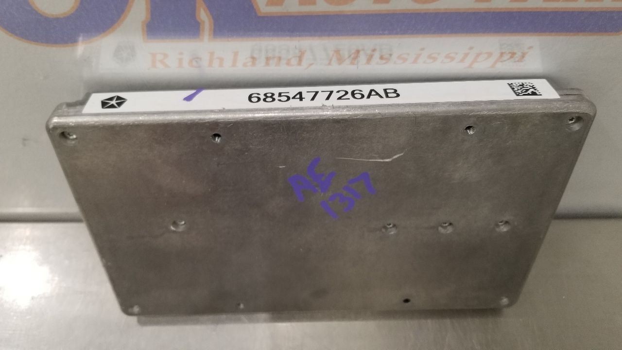 23 CHRYSLER 300 RADIO AUDIO AMP AMPLIFIER 900 WATT 68547726AB