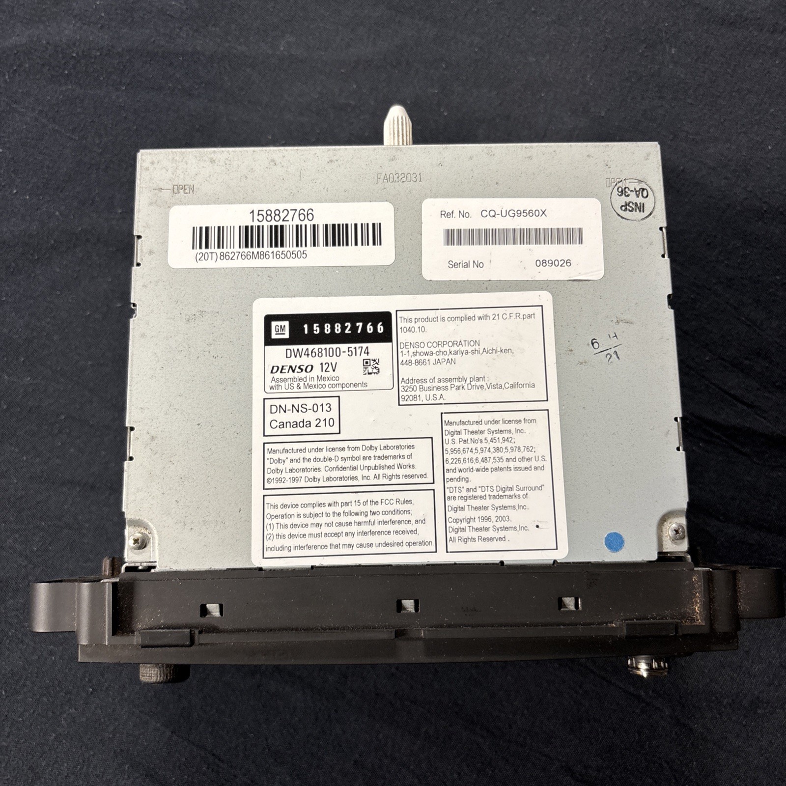 2007-2011 GMC-Yukon-Stereo-Original-Dolby Digital-Dts-DVD-Head Unit-Radio