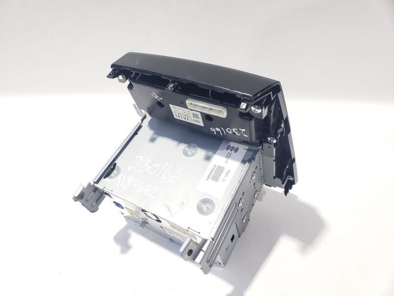 Radio Audio NO Navigation Option With Bezel And Temperature Control OEM 16 WRX