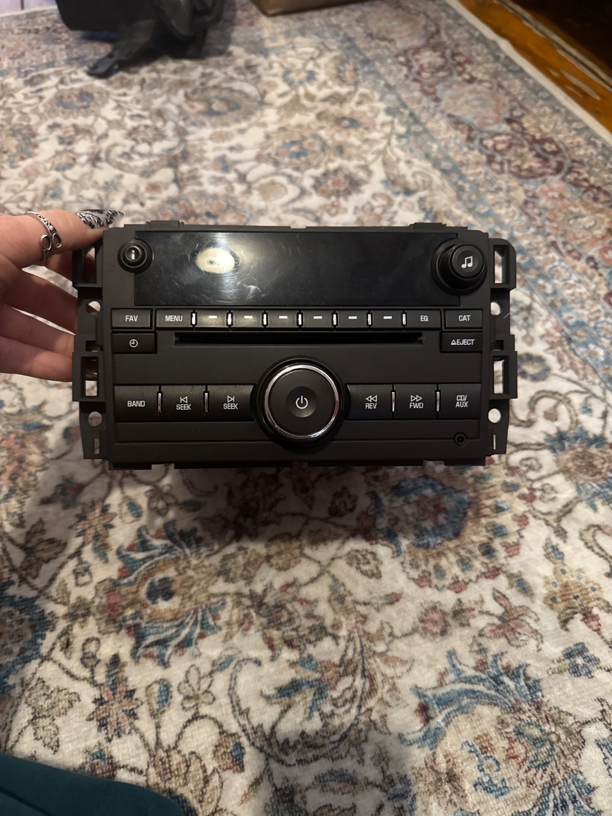 OEM Chevy GMC Radio CD MP3 AUX USB UUI 20918430 TESTED