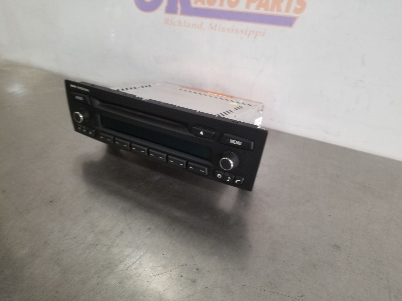 08 2008 BMW 135I RADIO AUDIO PROFESSIONAL MODEL RECEIVER AM-FM-CD 65129178860