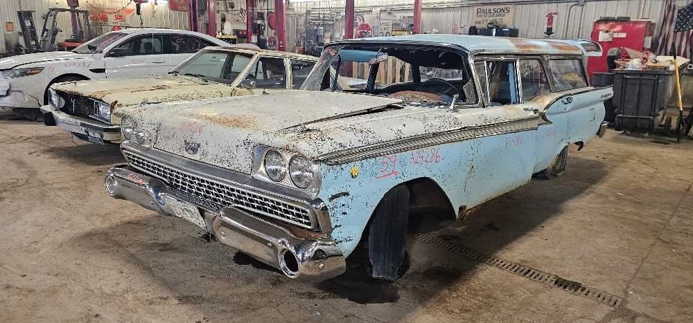 AM Radio Untested Fits 1959 FORD PASS 1073729