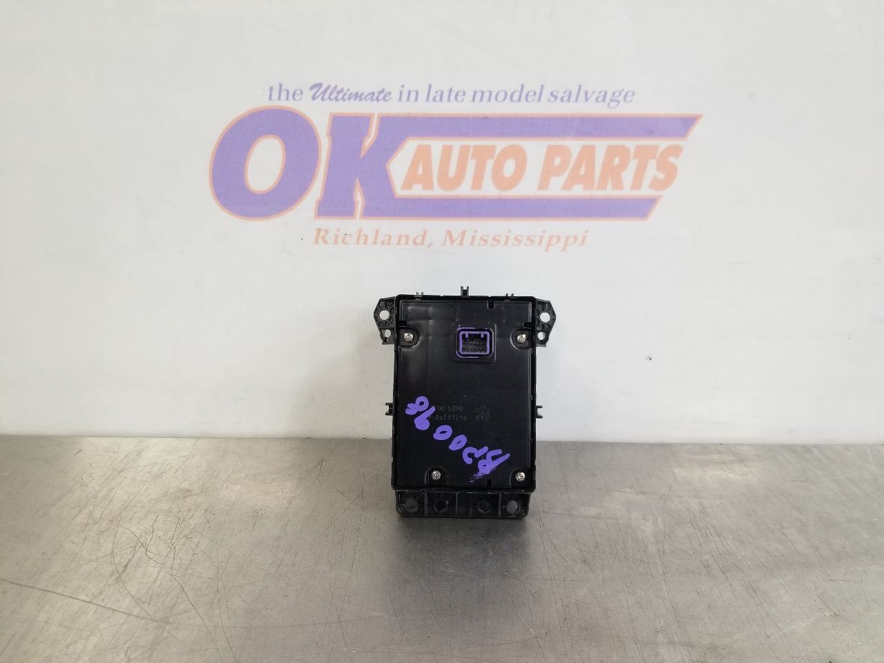 22 2022 LEXUS RC300 F SPORT CONSOLE MOUNTED RADIO DISPLAY CONTROLS 8478053090