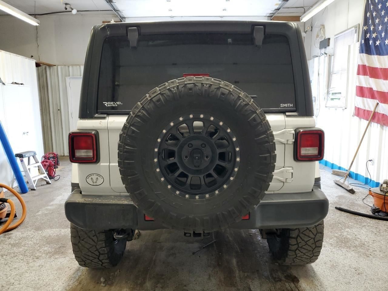 Audio Equipment Radio LHD Display And Receiver Fits 18-20 WRANGLER 854045