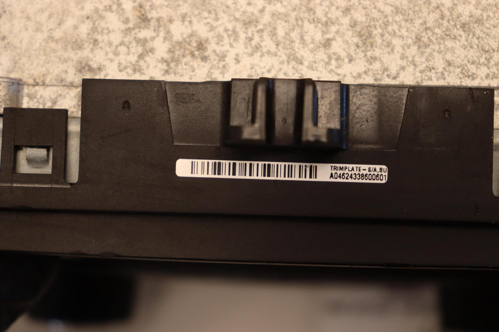 2017-2018 DODGE RAM 2500 AM FM UCONNECT 3.0″ SCREEN RADIO DISPLAY RECEIVER OEM