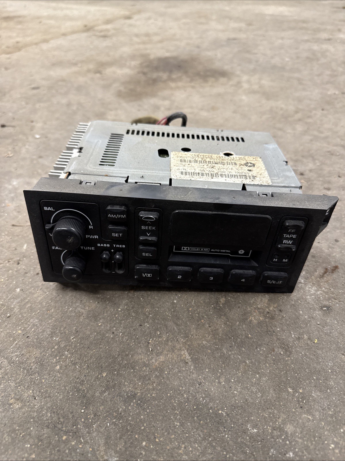 84-02 Chrysler Dodge Jeep Wrangler OEM Cassette Player Radio P04858556AD