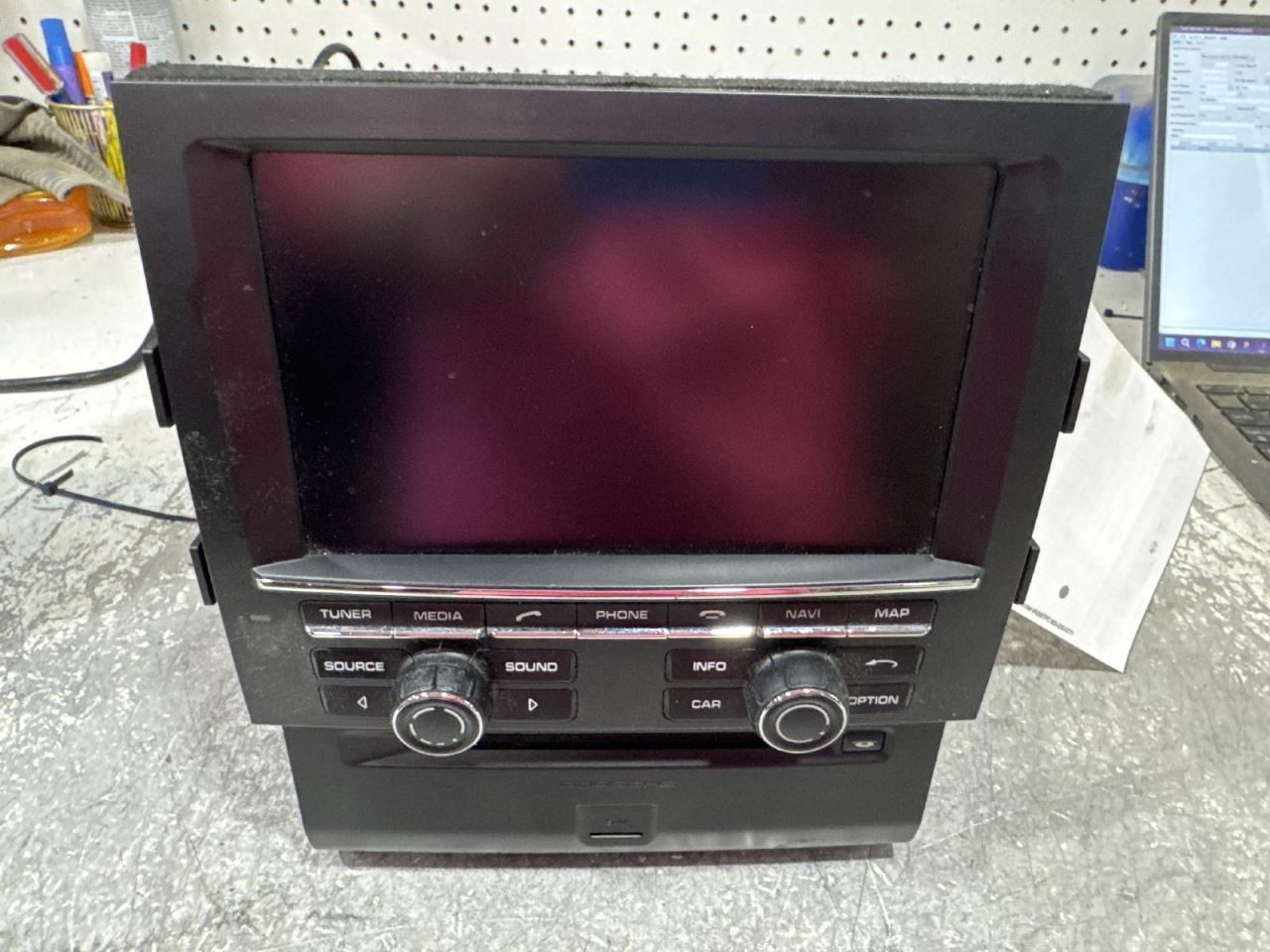 Audio Equipment Radio ID 95B03596302 Fits 15-16 PORSCHE MACAN 2173315