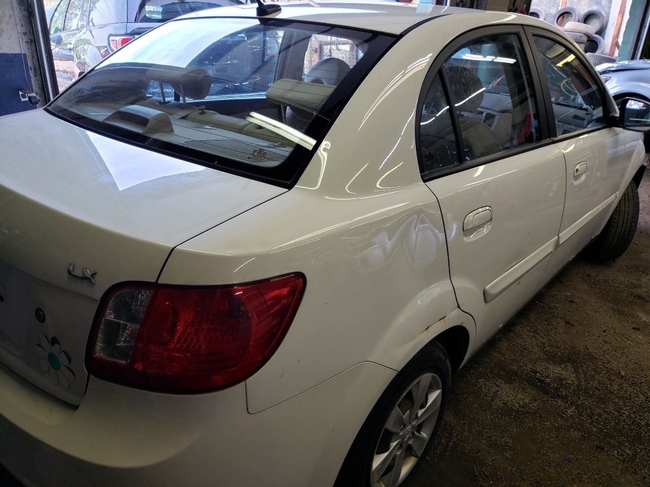 Audio Equipment Radio Receiver AM-FM-CD-MP3-satellite Fits 09-11 RIO 1197124
