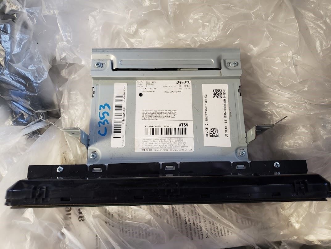 Audio Equipment Radio Display And Receiver US Market Fits 20-22 PALISADE 584803