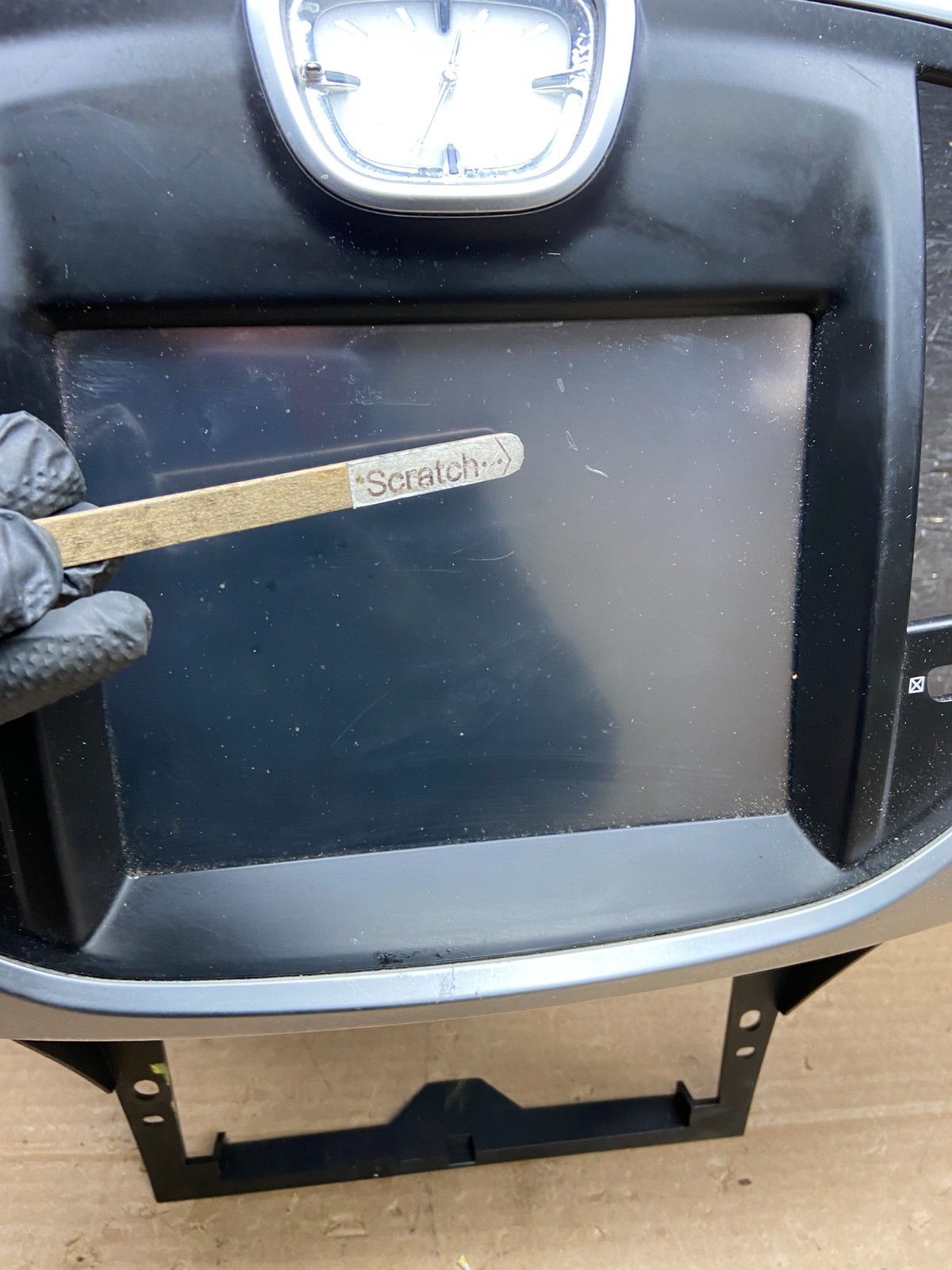 2011-2014 Chrysler 300 Dash A/C Climate Control Screen Radio Bezel OEM w9804 DG