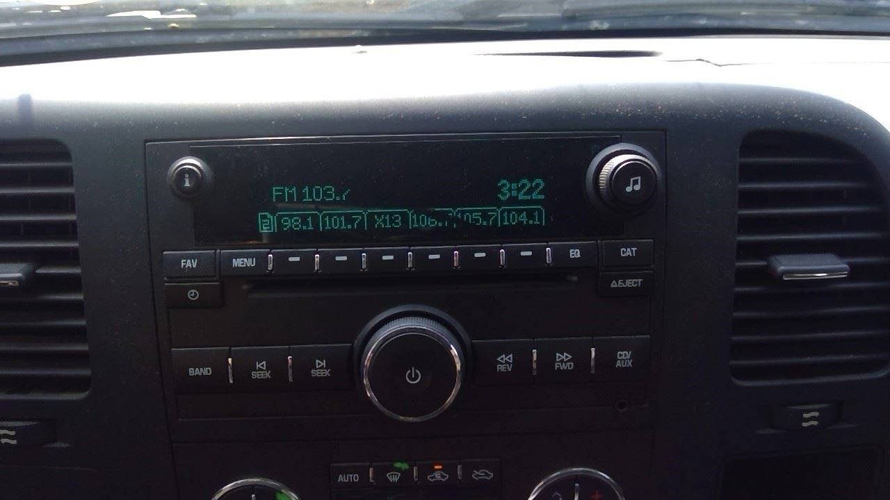 Audio Equipment Radio AM-FM-CD-MP3-USB Fits 11-21 EXPRESS 2500 VAN 1359975