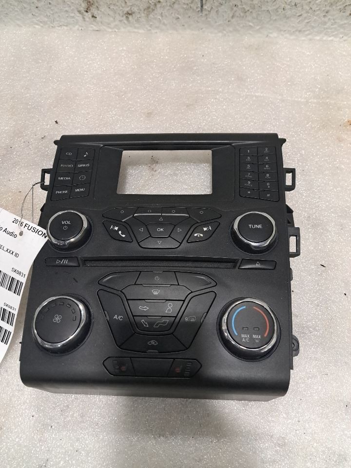 2016 Fusion Control Panel,Gs7t18e243kb Sku#4293477