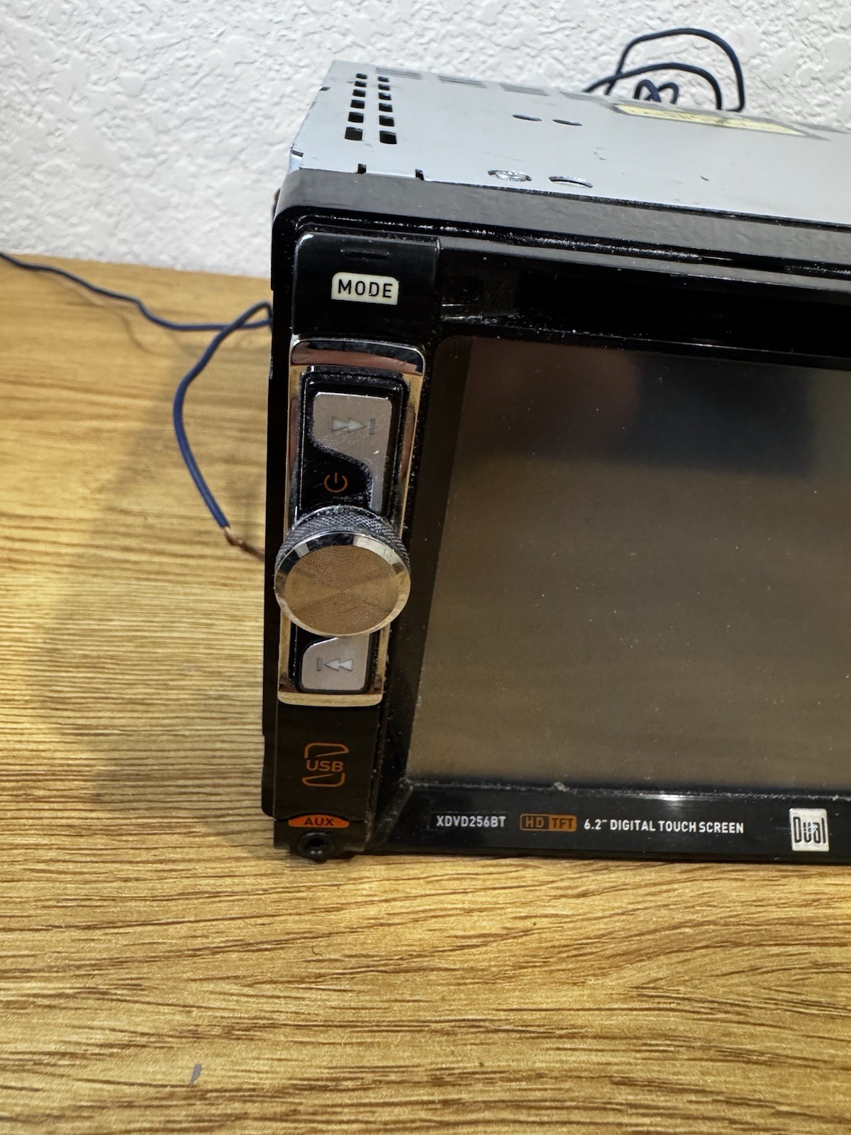 Dual XDVD256BT DVD Player Bluetooth MicroSD USB AUX MP3 HD TFT 6.2” Touchscreen