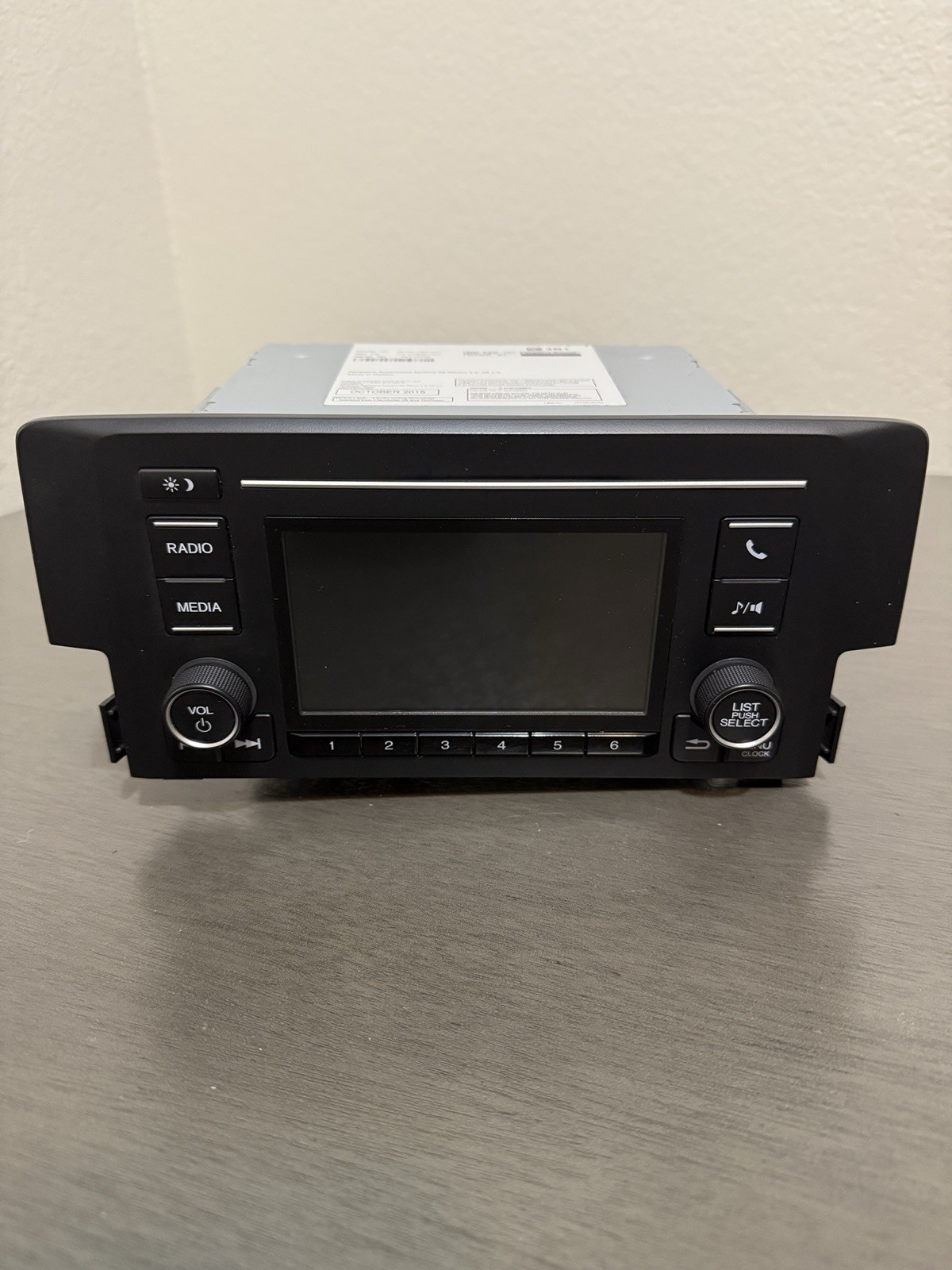 2010 Jeep Wrangler Jk OEM Stereo Radio Head Unit Base Unit Only No Cd
