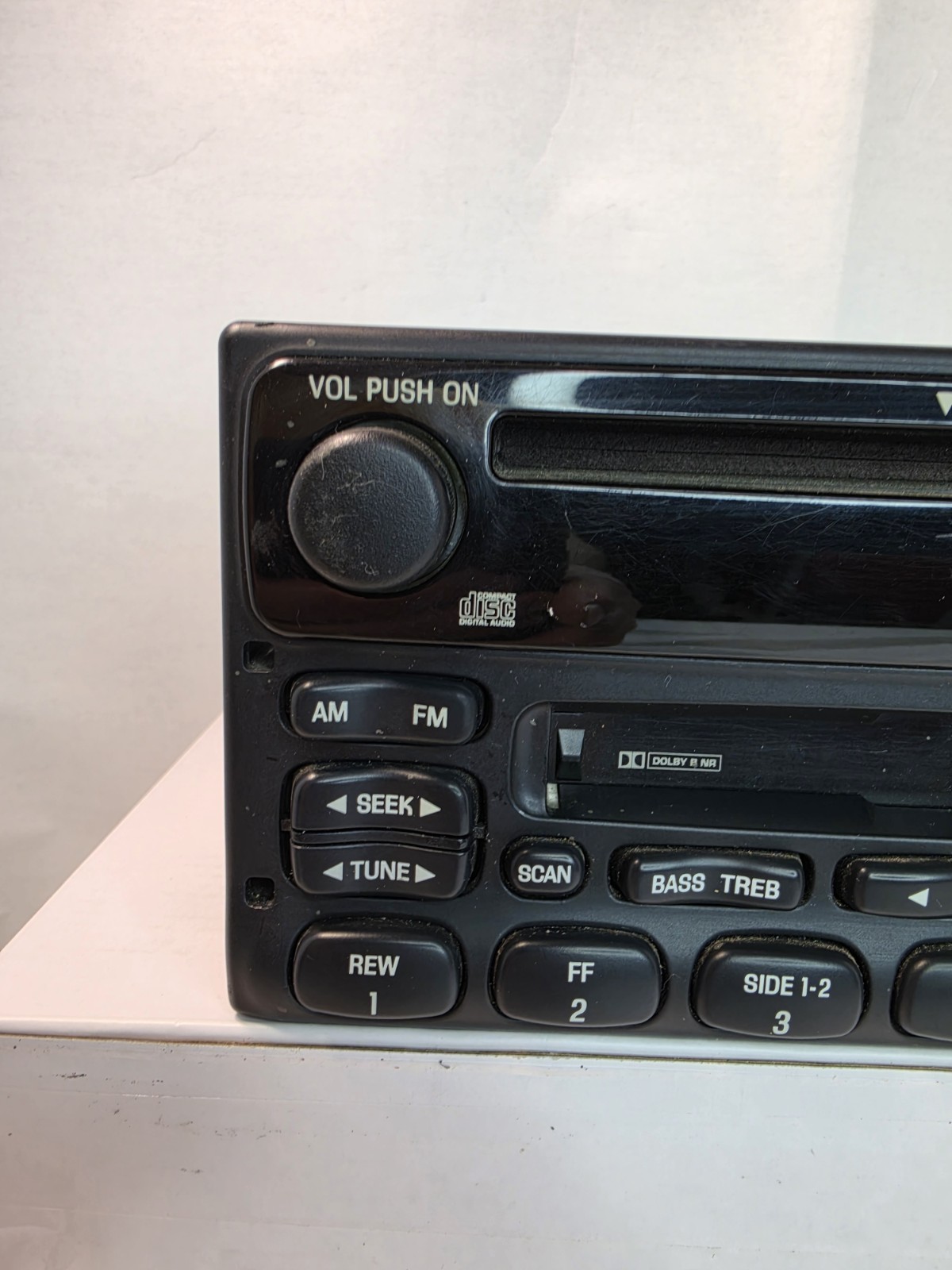 Ford OEM 3L3T-18C868-AC Ford Dual Media AM/FM radio, CD player, Cassette Player