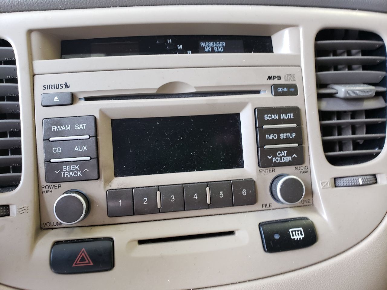 Audio Equipment Radio Receiver AM-FM-CD-MP3-satellite Fits 09-11 RIO 1197124