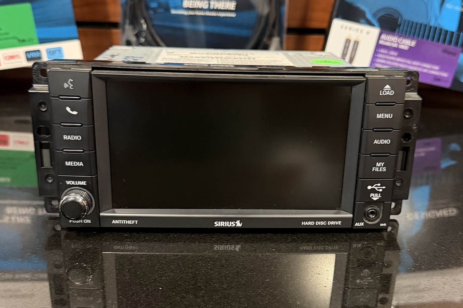 OEM Genuine Chrysler Jeep Wrangler P68363305AA NAV GPS Radio MYGIG Sirius