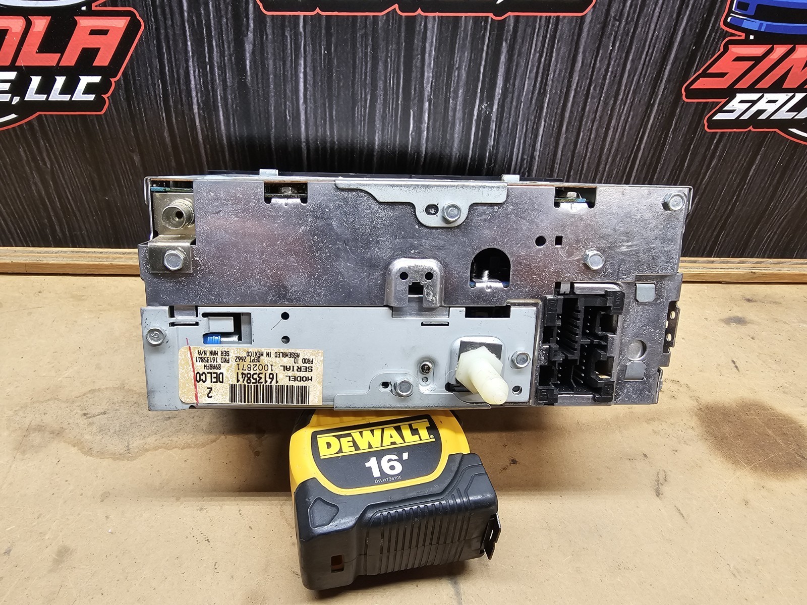 1990 To 1992 Camaro Bose Stereo Radio 16135841 GM Yellow Lettering