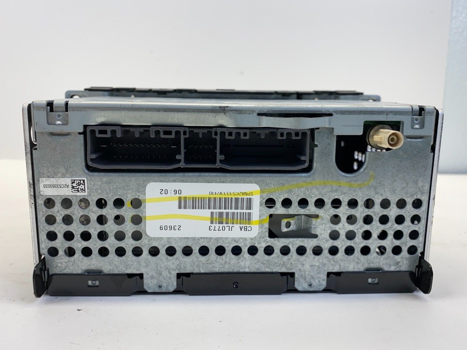 2010 CHRYSLER 300 DODGE RAM AM FM CD PLAYER AUX RADIO RECEIVER P05091111AC OEM