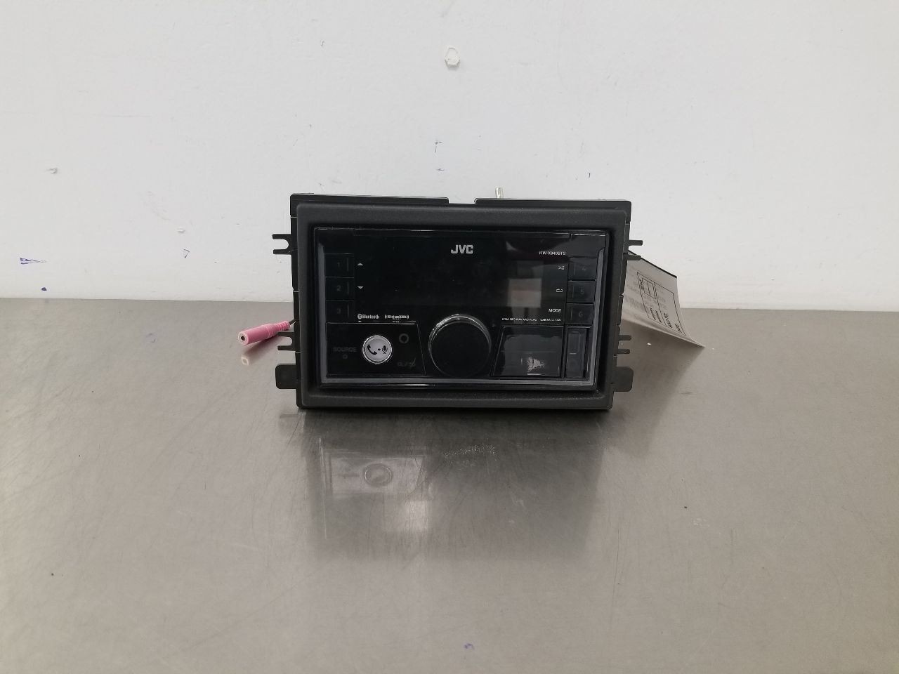 08 FORD MUSTANG GT/ CS AFTERMARKET RADIO AUDIO DISPLAY JVC KW-X840BTS