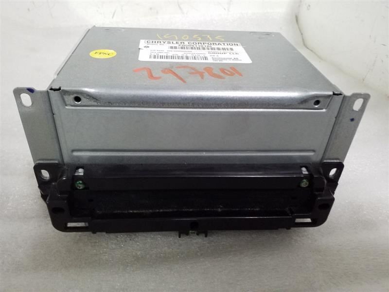 2011-2012 Dodge JOURNEY Radio Receiver w/o Navigation AM-FM-CD-MP3-WMA ID REB