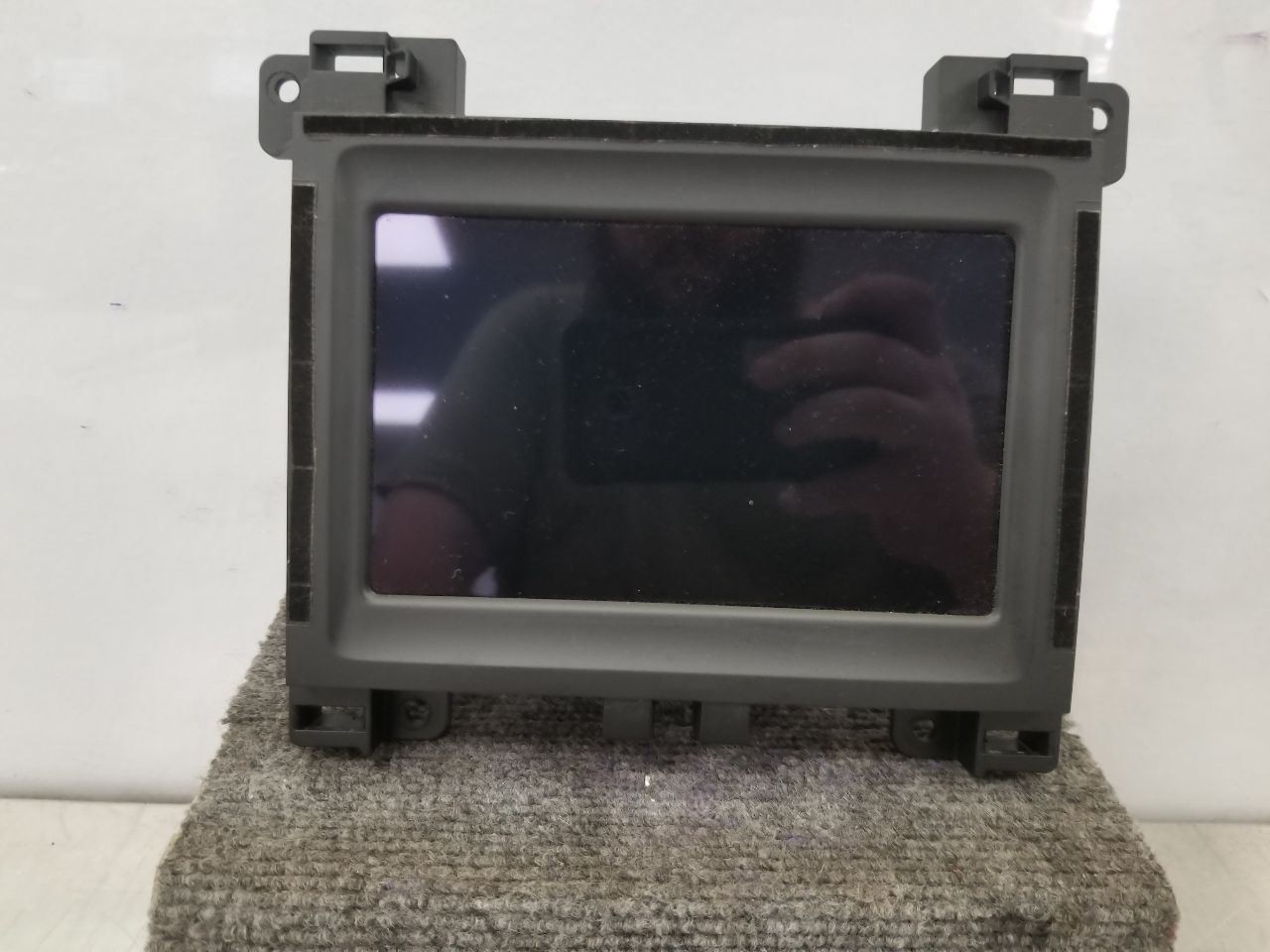 22 DODGE CHALLENGER SXT RADIO AUDIO 7” DISPLAY AND RECEIVER 68575670AA