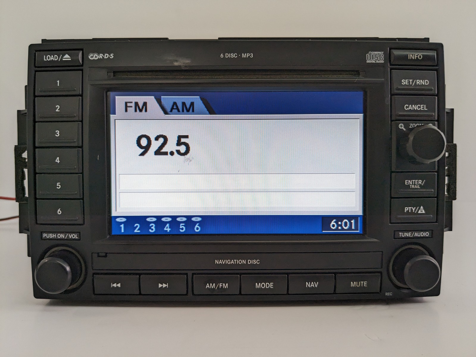 2007-2009 Chrysler 300 Dodge RAM Jeep Compass Navigation Radio 6 CD Changer REC