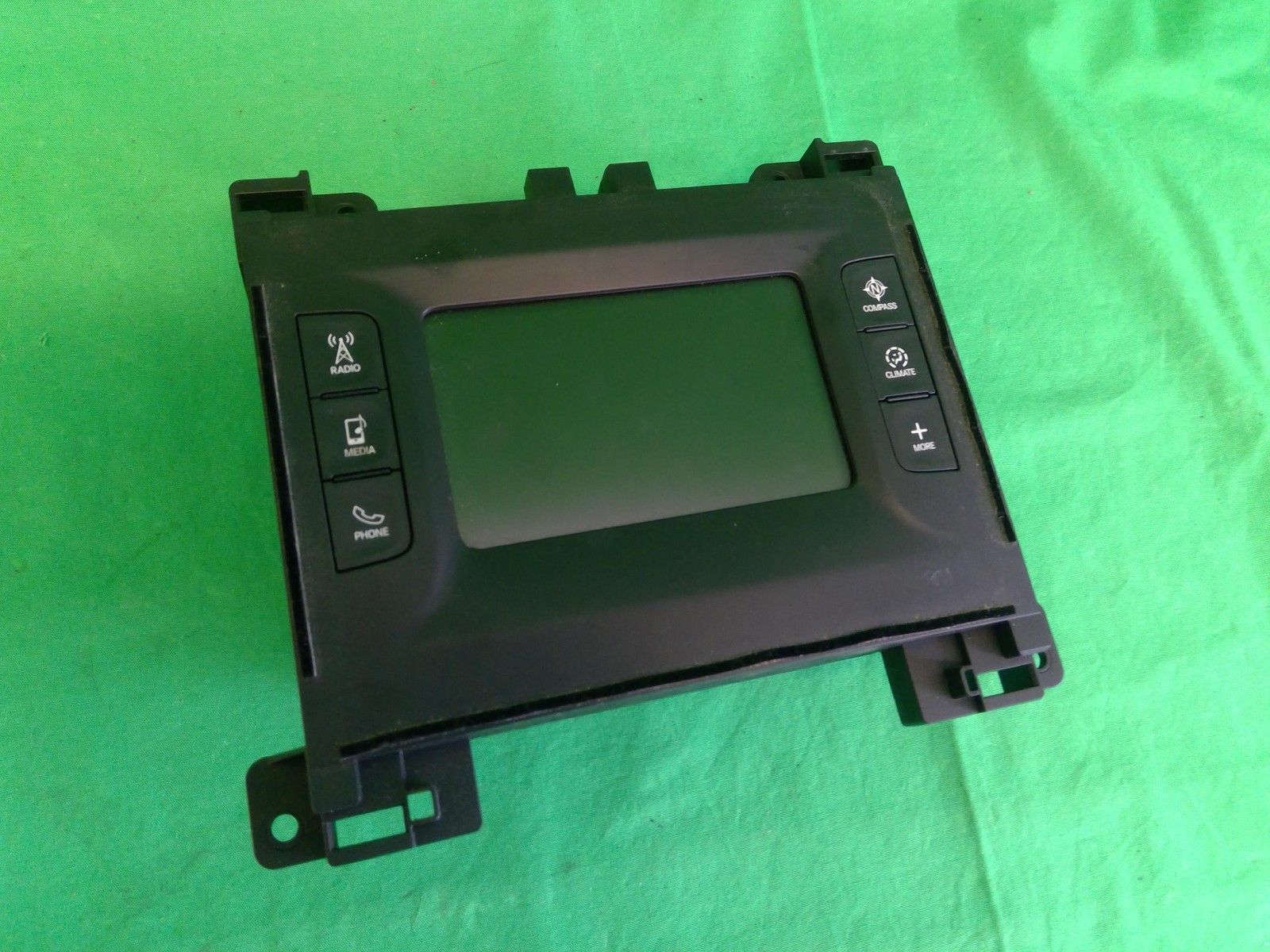 2015 DODGE CHARGER RADIO DISPLAY SCREEN OEM 68241517AC