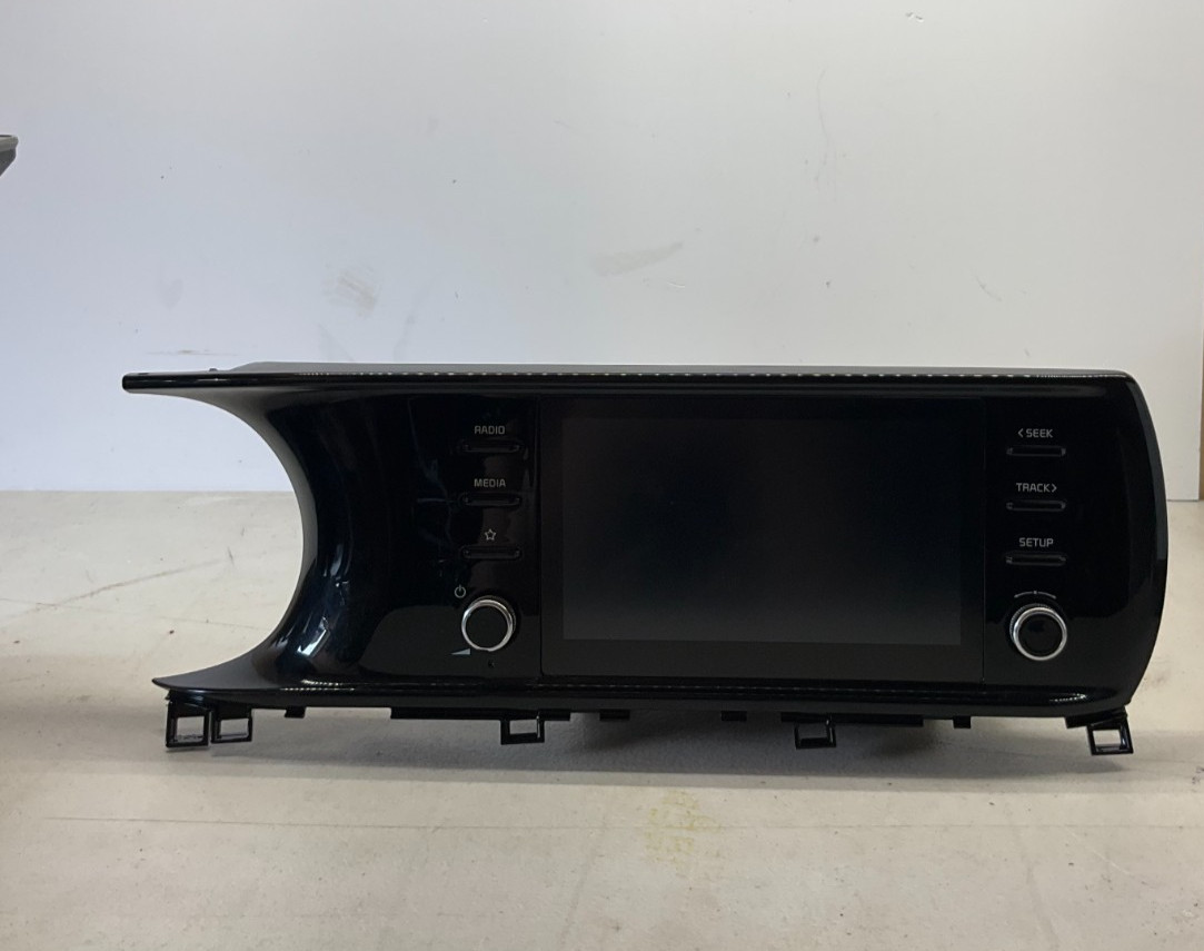 21-23 Kia K5 AM FM Radio Display & Receiver ID 96160L3700FHL OEM