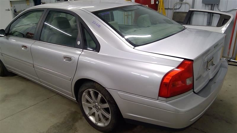 Info-GPS-TV Screen Navigation Sedan Player Fits 05-09 VOLVO 60 SERIES 784140