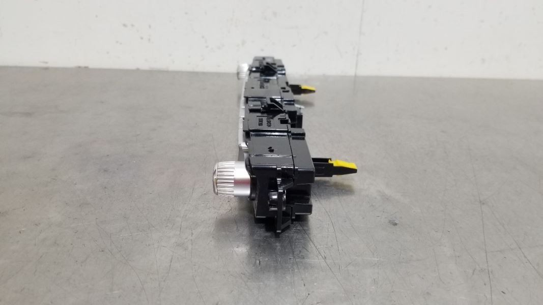 21 2021 KIA TELLURIDE RADIO AUDIO CONTROL PANEL 96540S9000