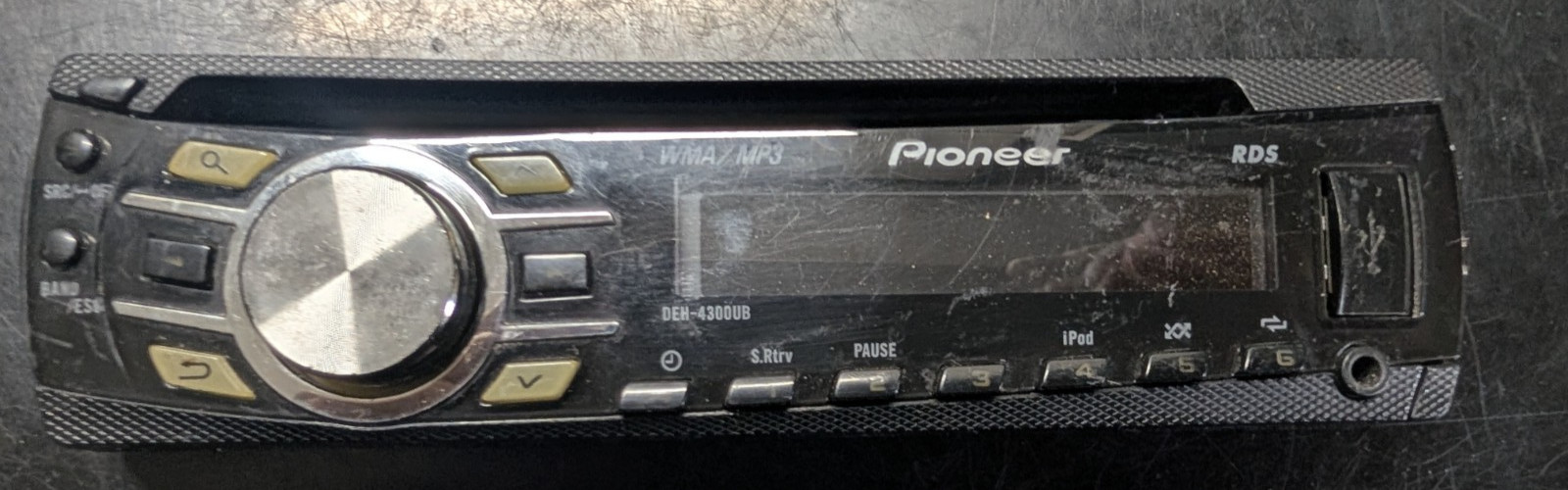 PIONEER DEH-4300UB CAR RADIO STEREO MP3 USB AUX CD PLAYER FACEPLATE ONLY