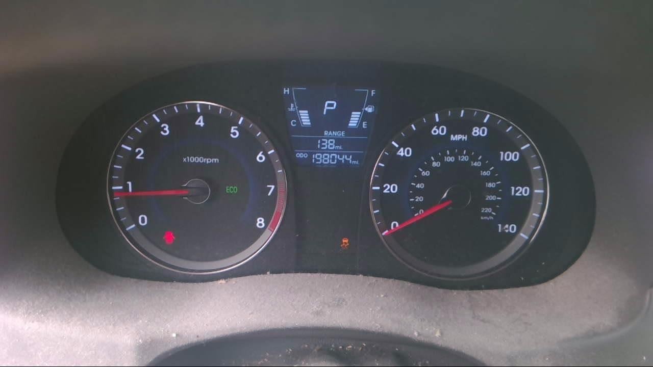 Audio Equipment Radio AM-FM-stereo-CD-MP3 US Market Fits 12-14 ACCENT 801652