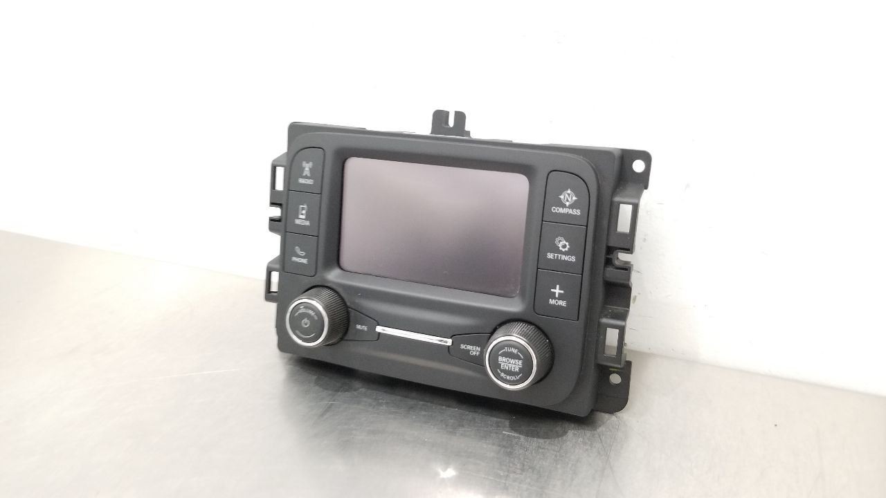 24 DODGE RAM 2500 RADIO AUDIO DISPLAY WITH RECEIVER 5″ 68575675AA