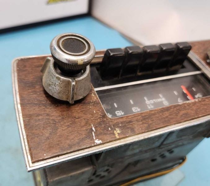AM Radio “F1MA-18806” UNTESTED Fits 1971 MERCURY 1139288