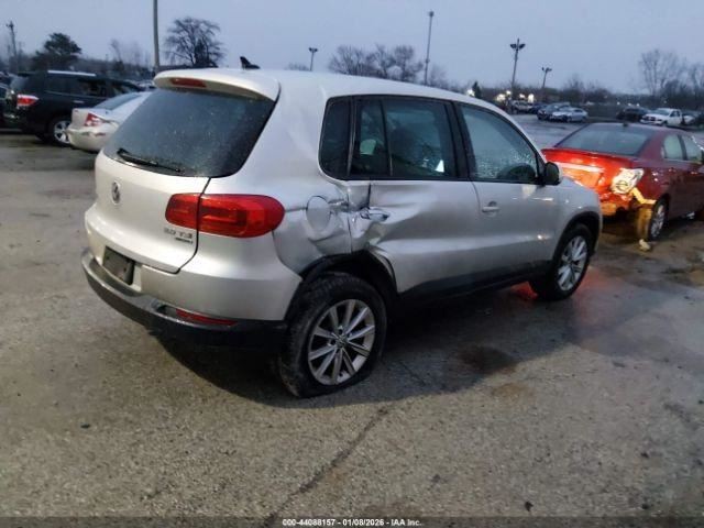 Audio Equipment Radio Receiver AM-FM-CD-MP3 Fits 09-17 TIGUAN 894001
