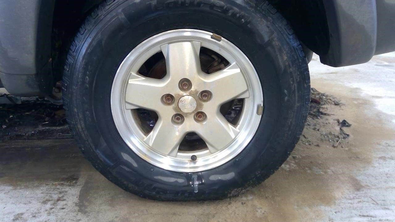 Audio Equipment Radio Am-fm-integral 6 CD Changer Fits 05-06 08-10 VIPER 1737236