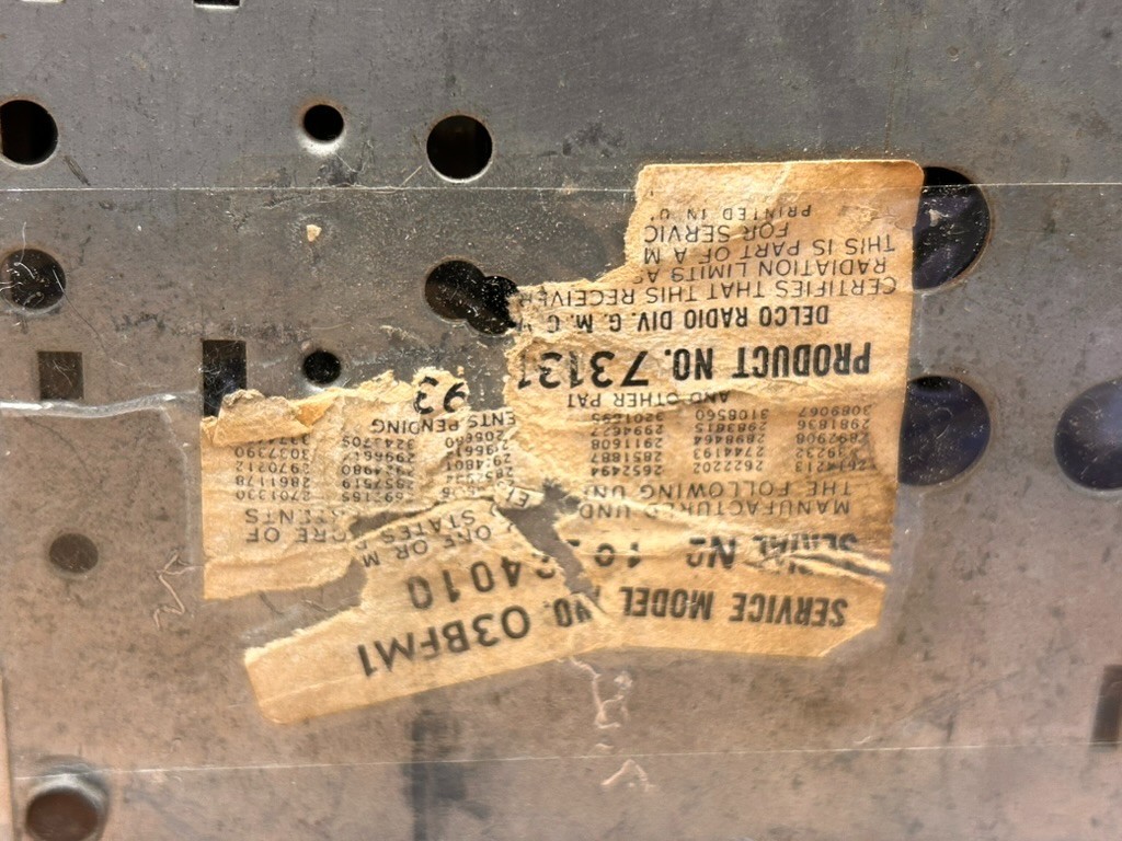 1970 Oldsmobile Factory AM/FM Radio with Amplifier -Not Working- 03BFM1