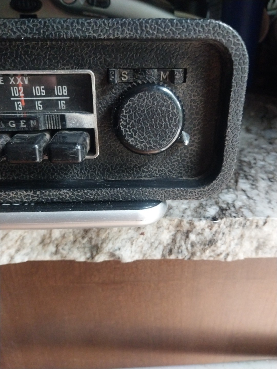 SAPPHIRE XXV VINTAGE 1973-1976 VOLKSWAGEN RADIO
