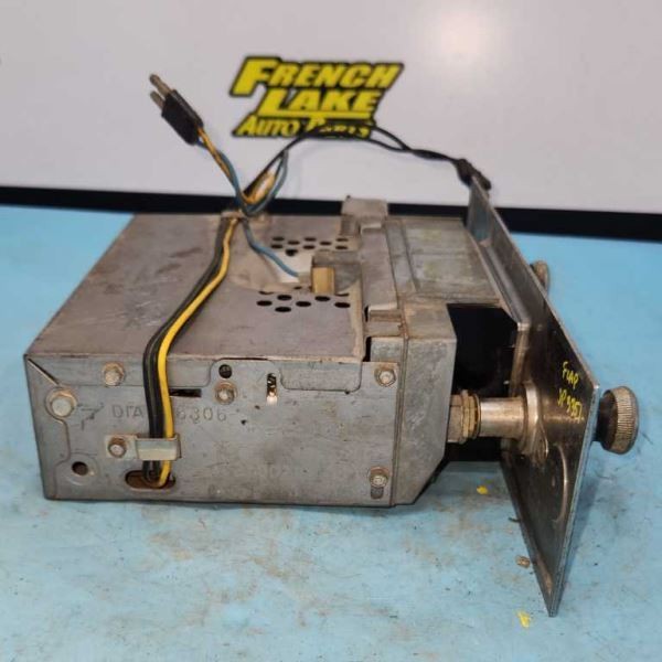AM Radio “F1MA-18806” UNTESTED Fits 1971 MERCURY 1139288