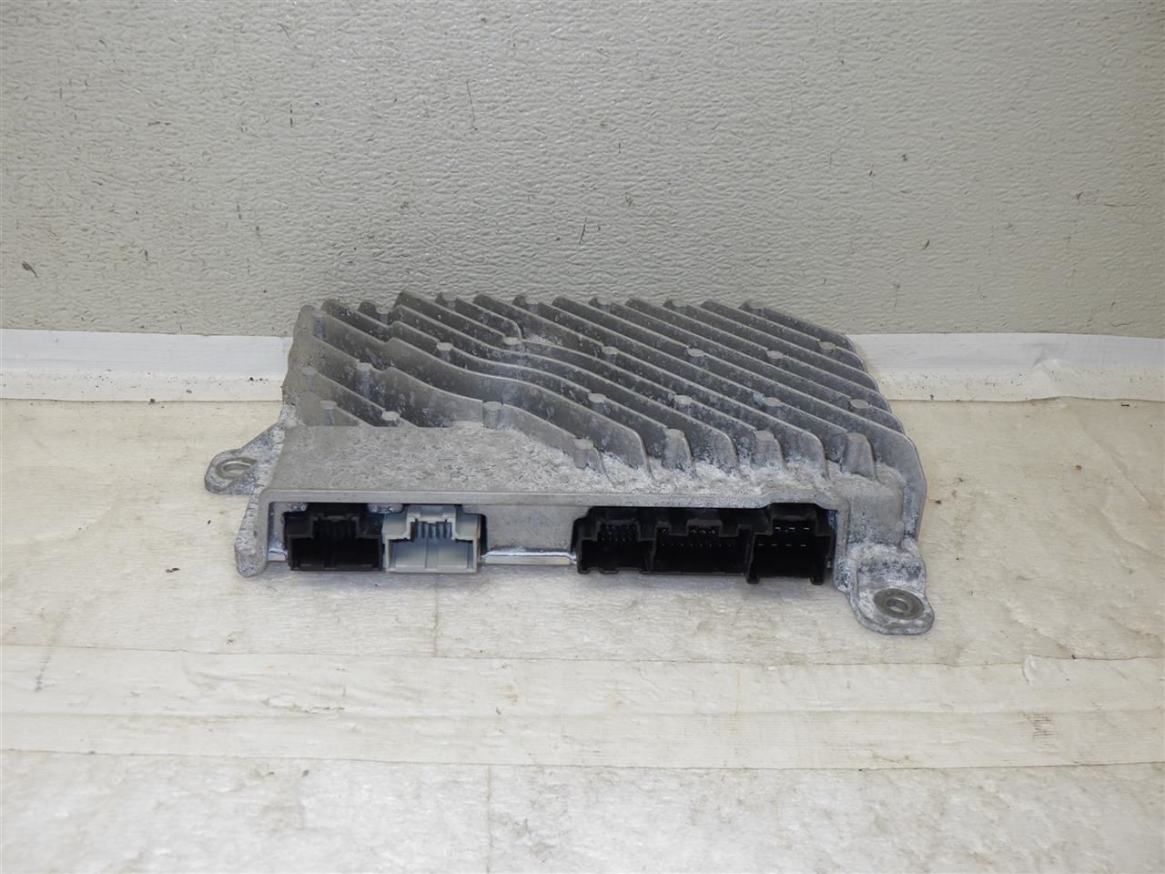 2020 CT6 V-Series Radio Amplifier 84536937