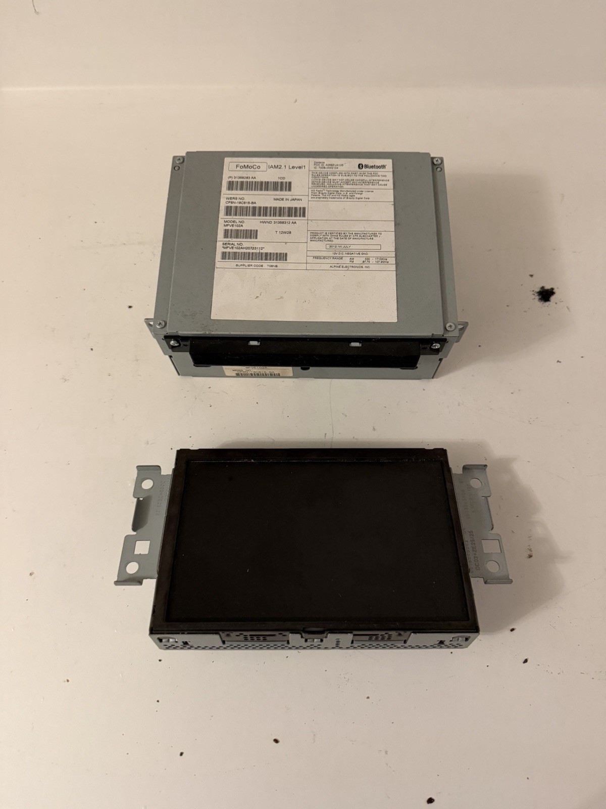 Audio Radio XC60 Display Upper And Lower Fits 09-12 VOLVO 60 SERIES 10277080