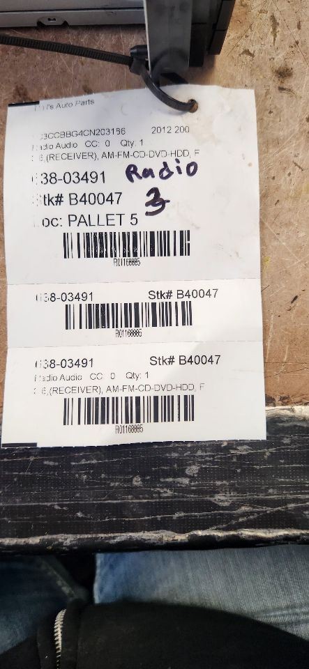 Audio Equipment Radio Receiver Am-fm-cd-dvd-hdd Fits 11-14 200 1168885