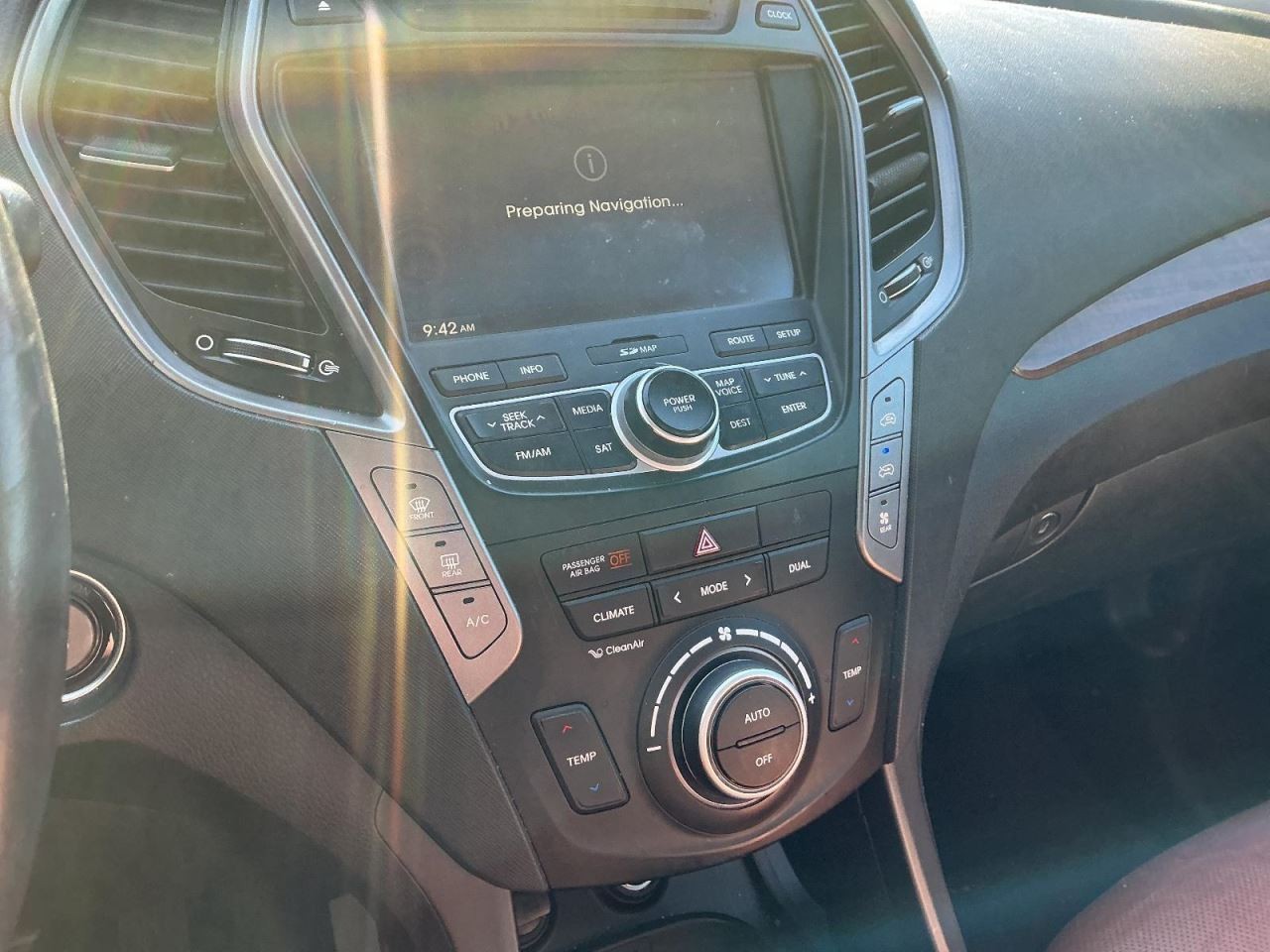 Audio Equipment Radio US Market Display And Receiver Fits 13-16 SANTA FE 4957131