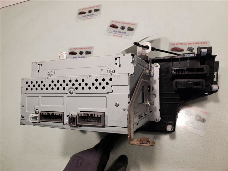 Audio Equipment Radio Receiver Assembly LX Fits 20 FIT 38970