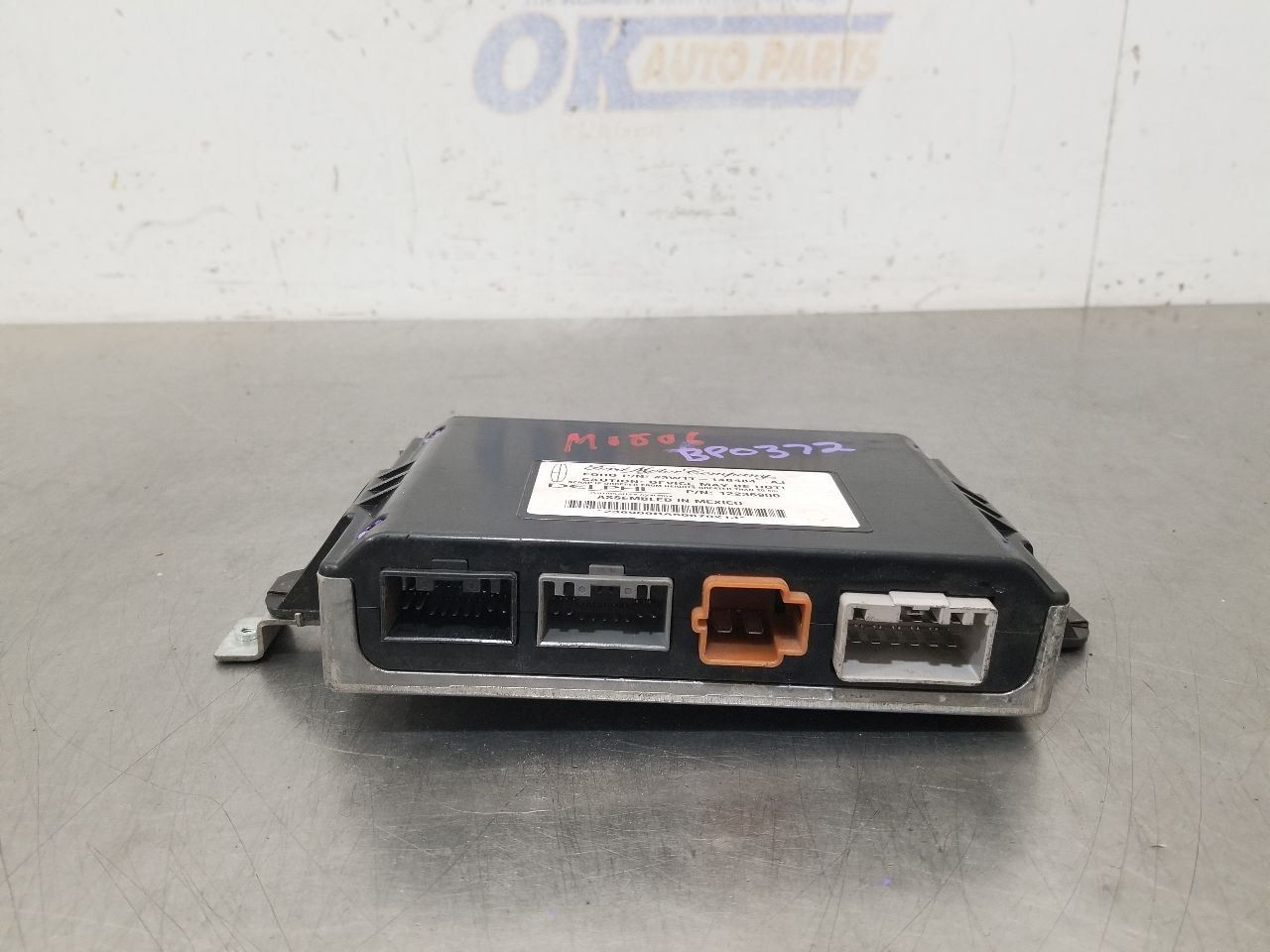 03 LINCOLN TOWN CAR RADIO AMPLIFIER OEM 3W1T14B484AJ