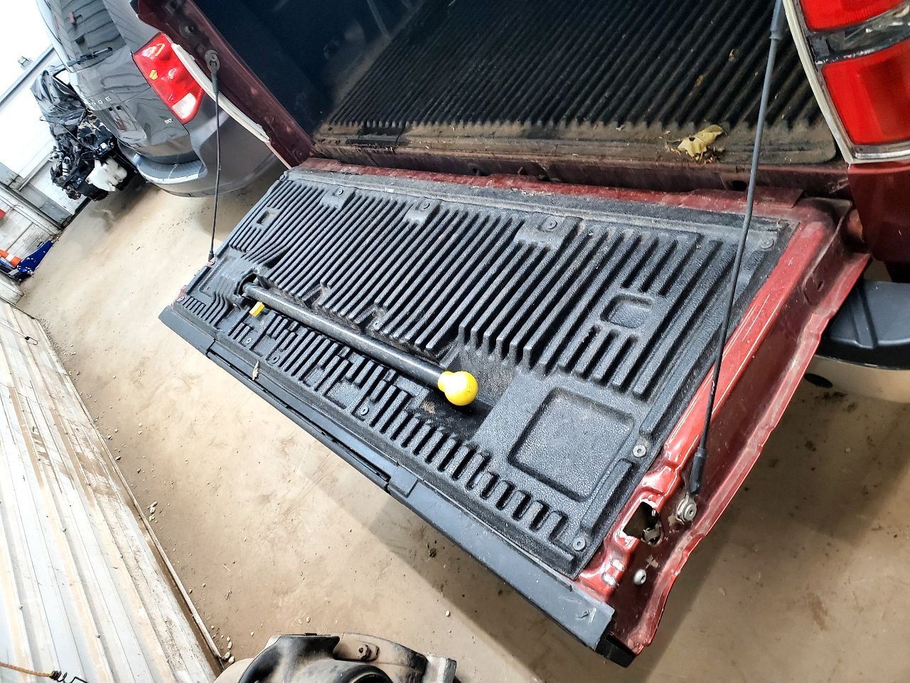 Audio Radio Control Panel FX2 Fits 14 FORD F150 1717487