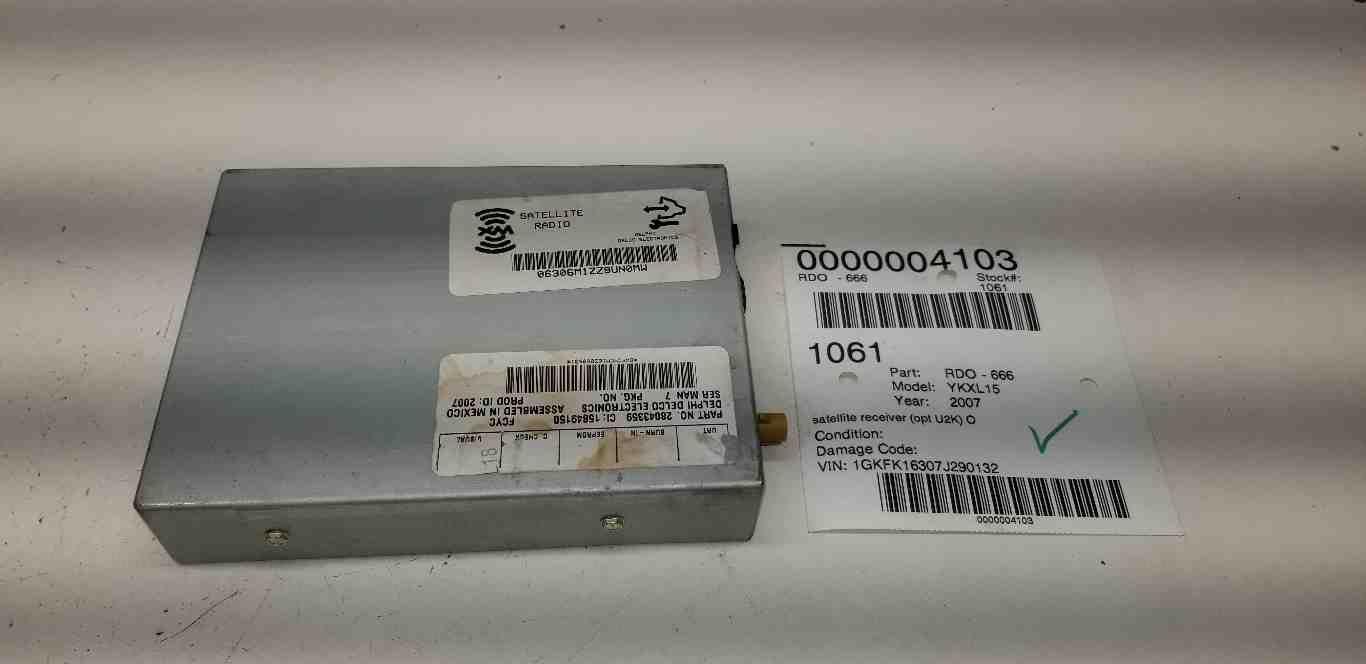 07 08 09 10 11 12 13 14 GMC YUKON XL 1500 Radio Satellite Receiver OEM 28043359