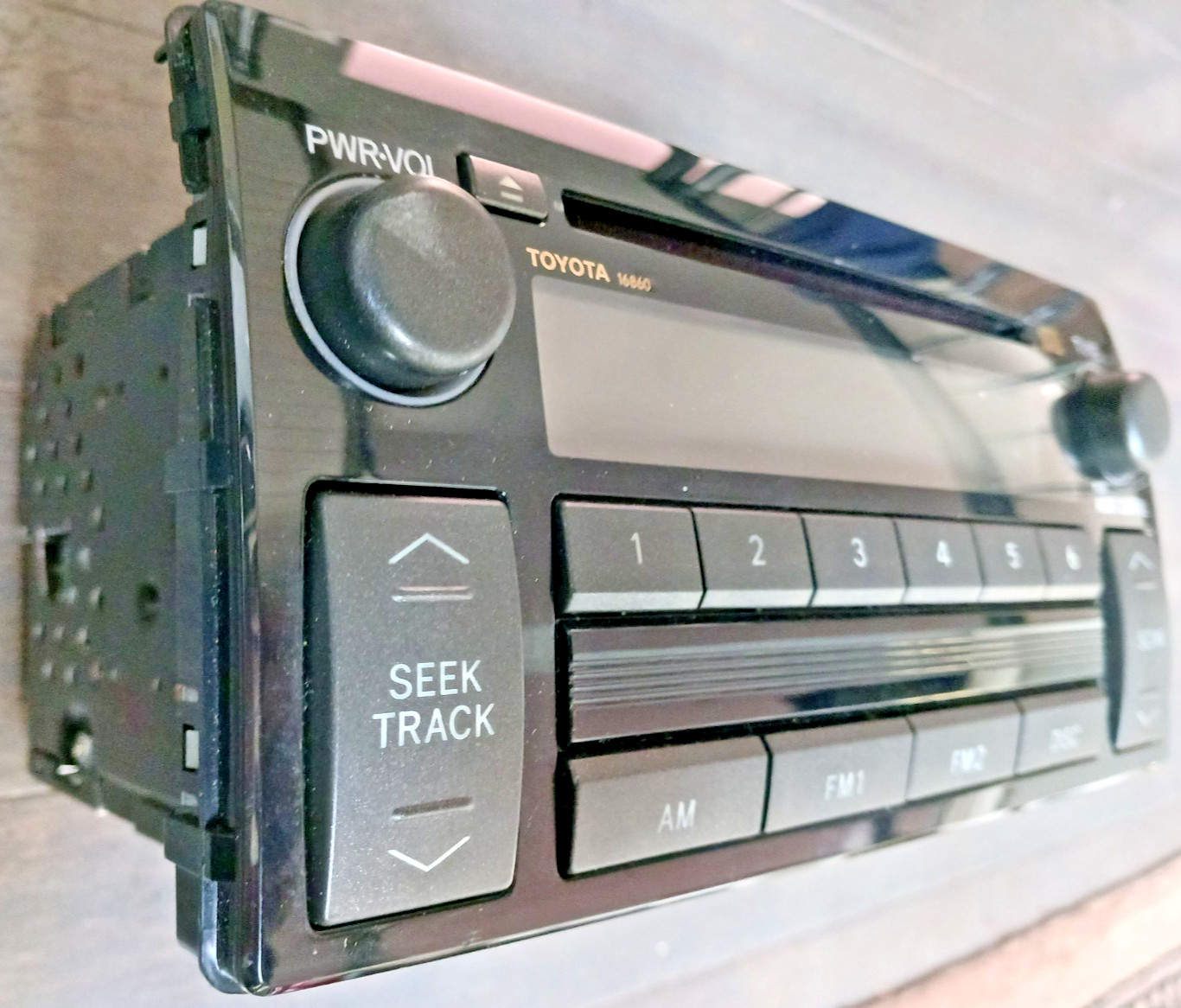 2005-06 TOYOTA CAMRY OEM AM/FM CD STEREO RECEIVER 86120-AA160 EXCELLENT!!!