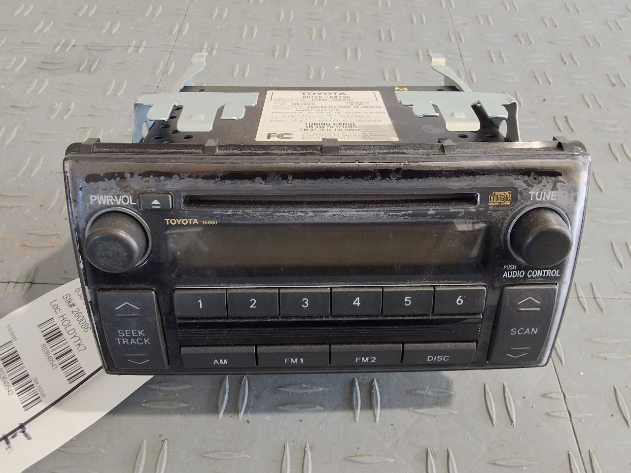 2005-2006 Toyota CAMRY Radio Receiver w/o Navigation Fujitsu Ten Mfr. ID 16860